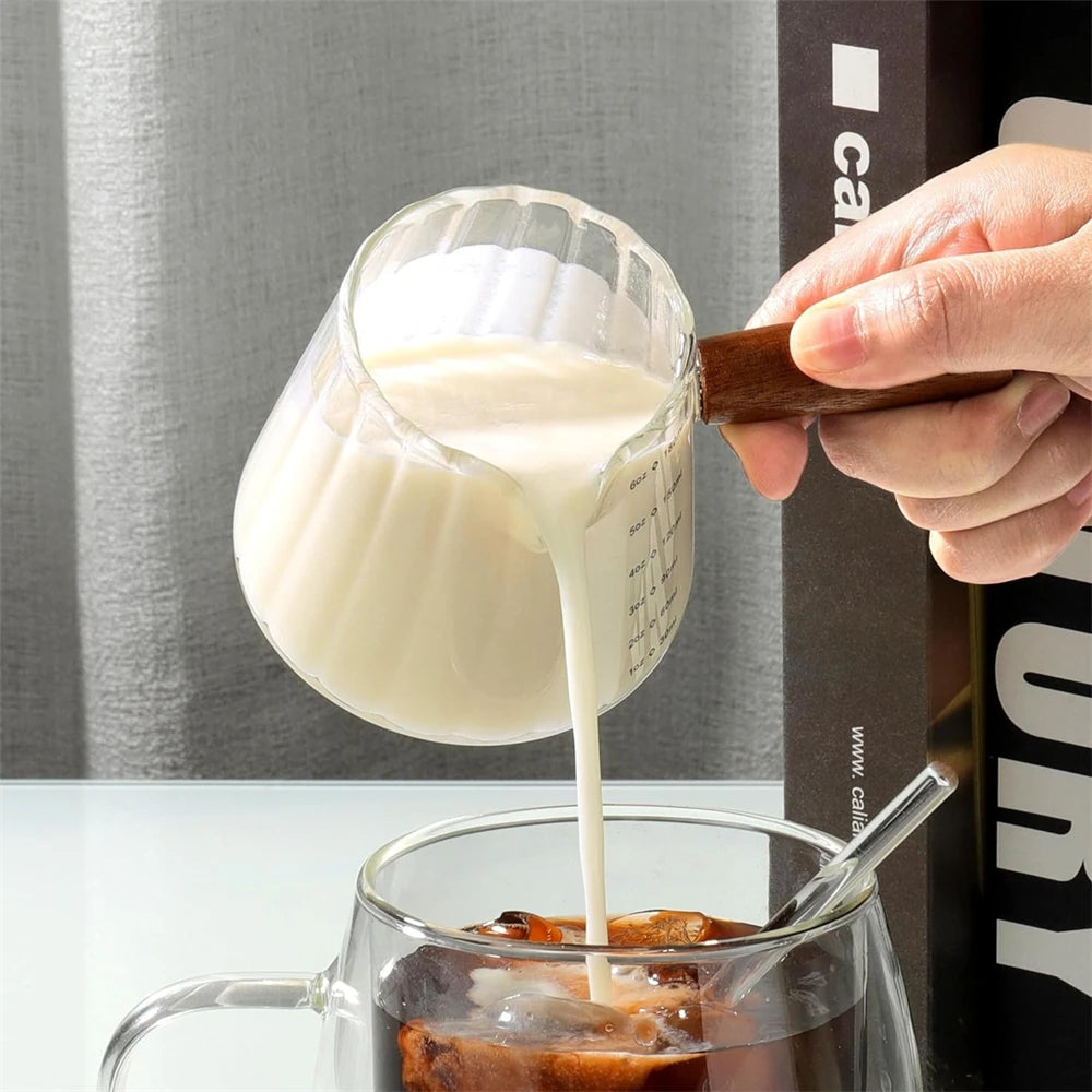 1/2Pcs Coffee Cup with Wood Handle 180Ml Clear Scale Espresso Shot Glass with V-Shaped Mouth Single Milk Frother Measuring Cup